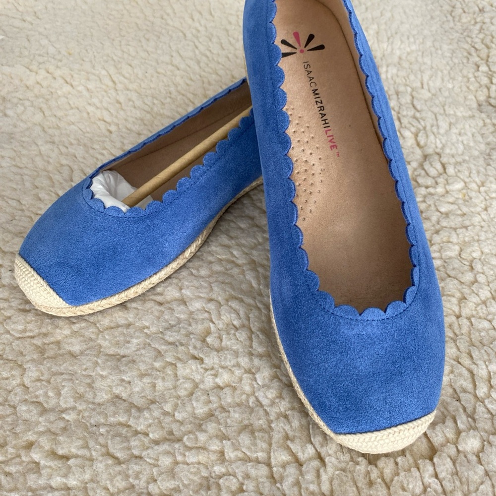Isaac Mizrahi Denim Espadrille Blue Scalloped Edge Flats Size 8 Slip On